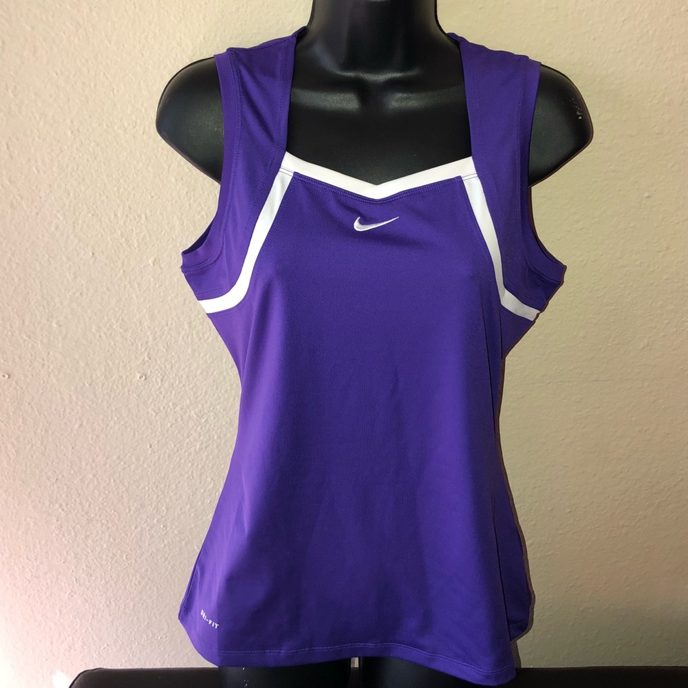 Nike women’s drifit